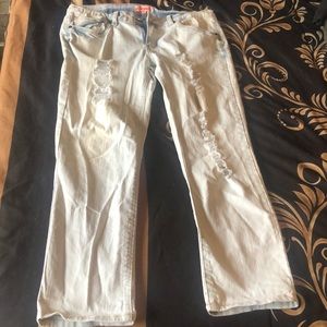 Dollhouse white wash stretch ripped jeans